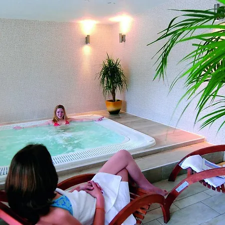 Vtf Les Econtres Üdülőpark Chamonix